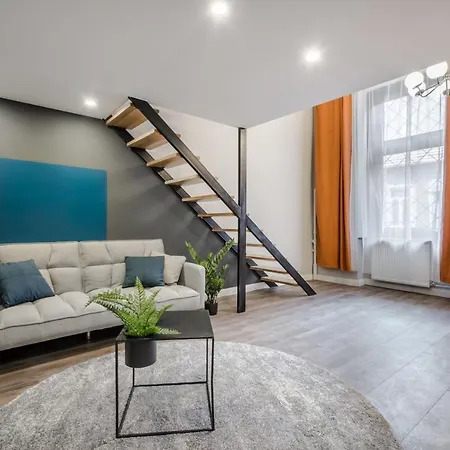 K33- Quality Apartments, Best Location, By Bqa Apartment