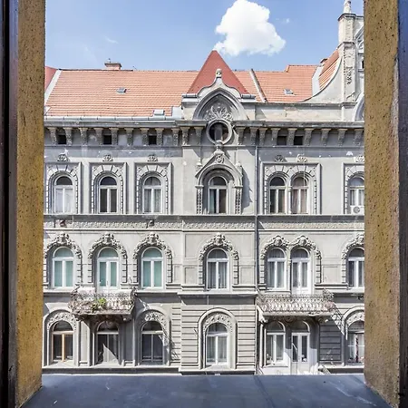 K33- Quality Apartments, Best Location, By Bqa Apartment *