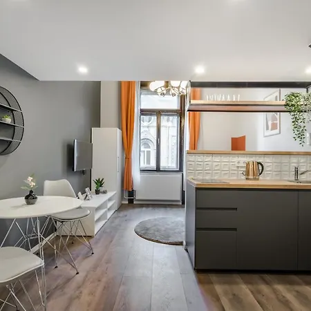 Apartment K33- Quality Apartments, Best Location, By Bqa *